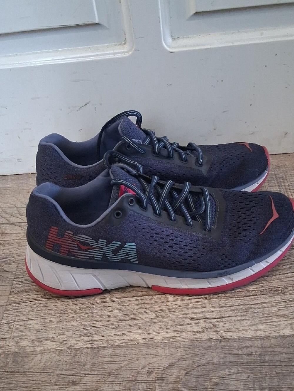 Hoka One One Cavu Womens Size 7 Sneakers blue/pink - Picture 3 of 13